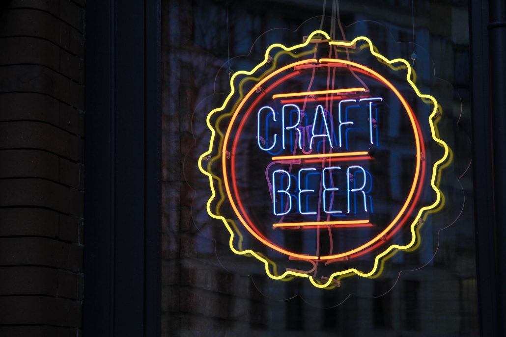 craft beer neon sign