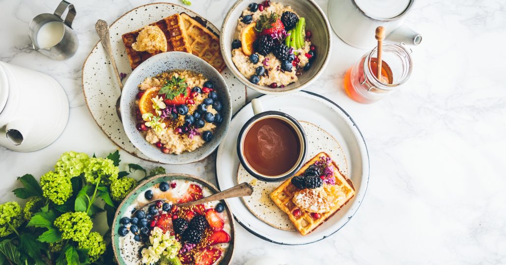 restaurants in los angeles food spread