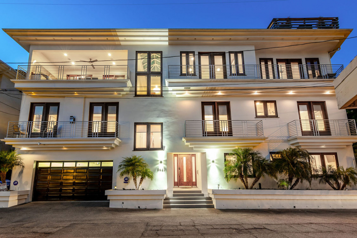 hollywood hills villa rental entrance
