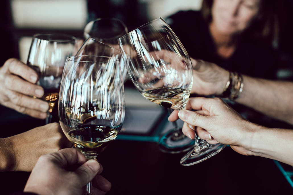 wine cheers glasses