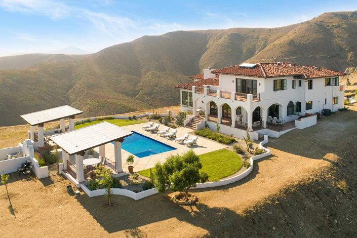 malibu villa rental aerial view exterior