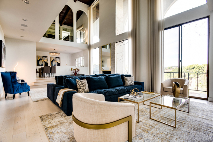 hollywood hills villa rental living room