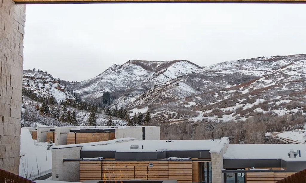 earth suite deluxe view at the lodge at blue sky