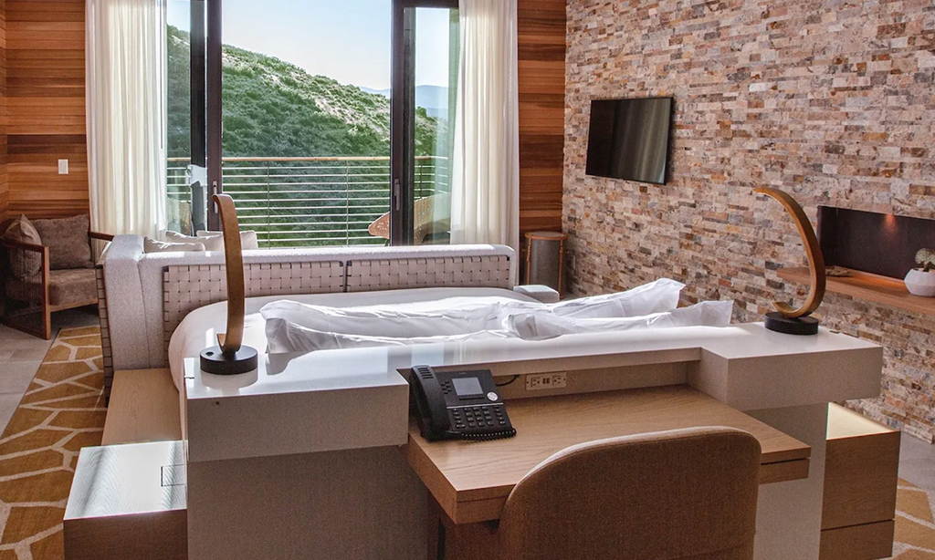 red tail two bedroom suite bedroom at the lodge at blue sky