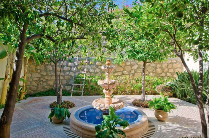 cabo villa rental fountain
