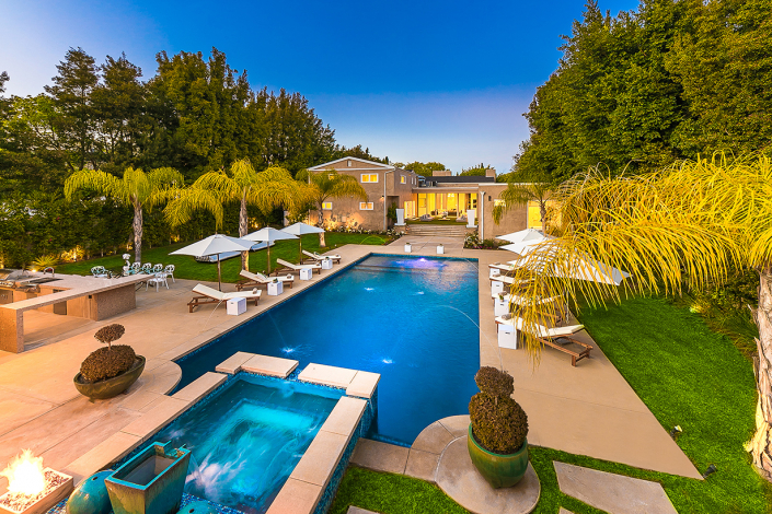 beverly hills villa rental pool