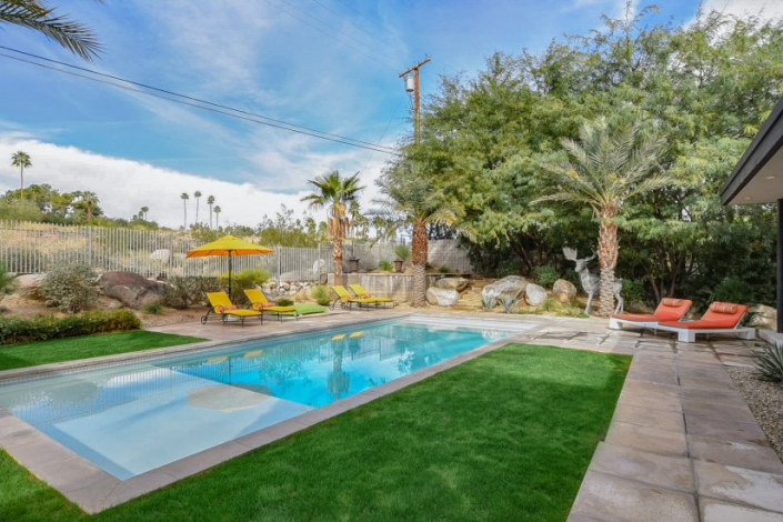 palm springs villa rental backyard pool