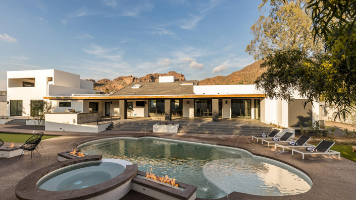 camelback manor scottsdale villa rental