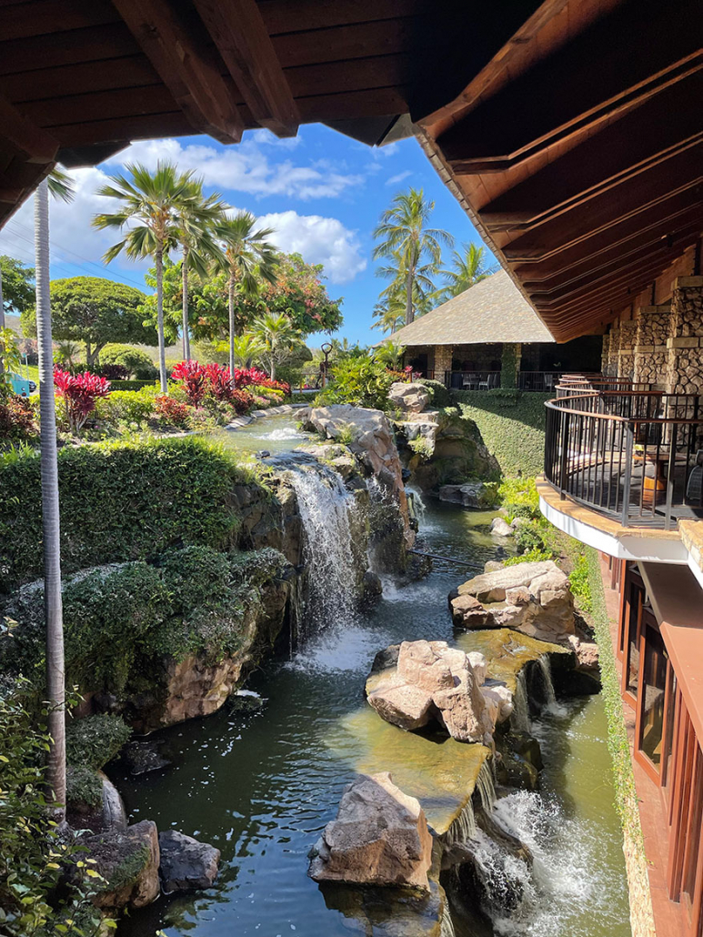 hotel wailea maui resort front entrance waterfall