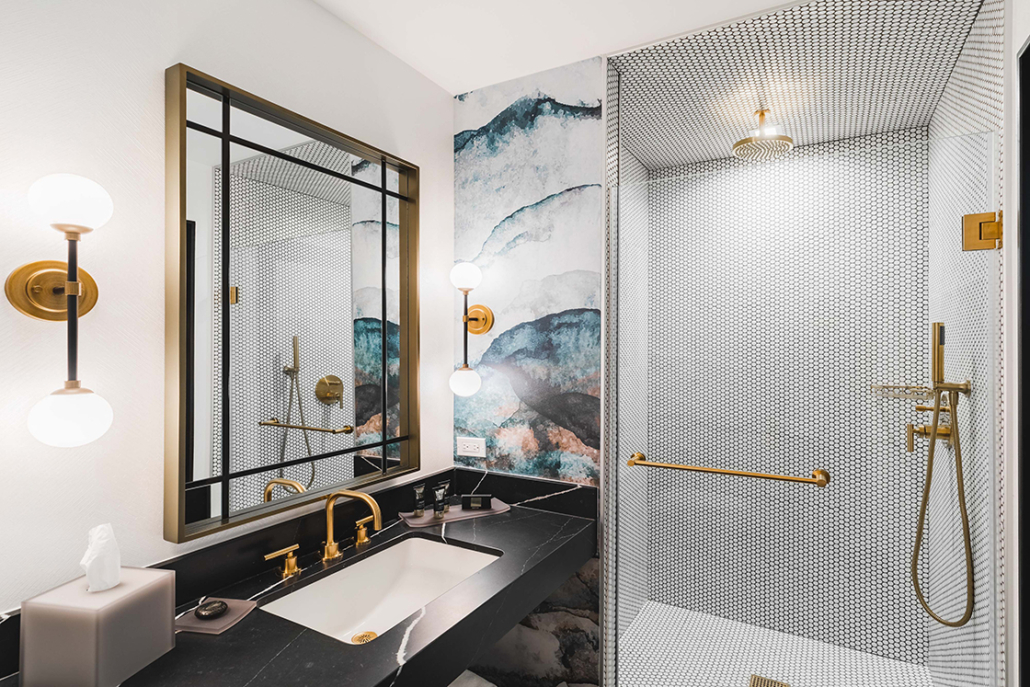 the godfrey hotel hollywood bathroom