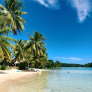 6 best islands in french polynesia