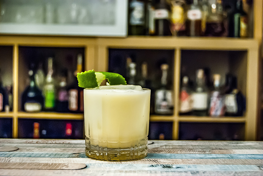 places to drink in austin texas