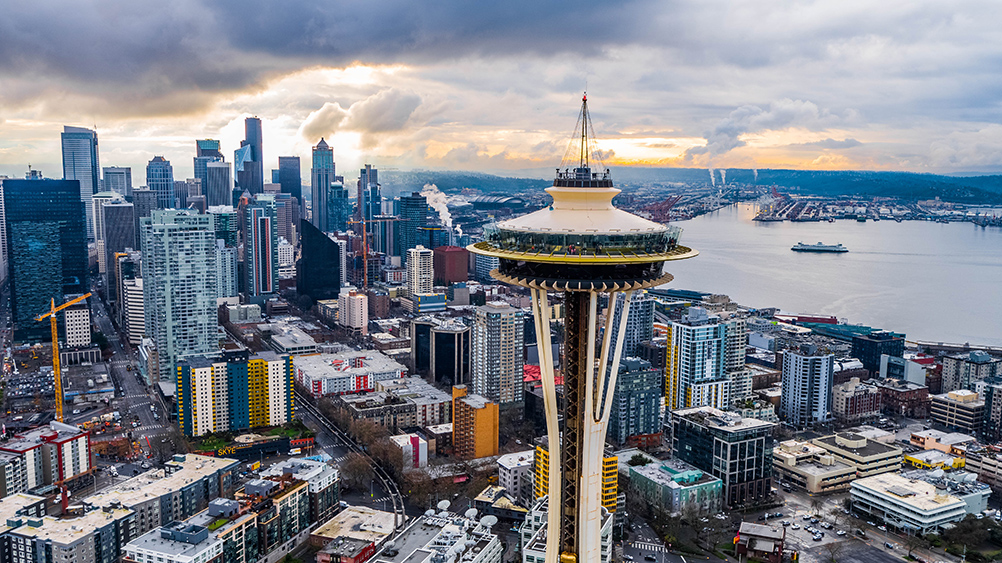 solo travel in seattle