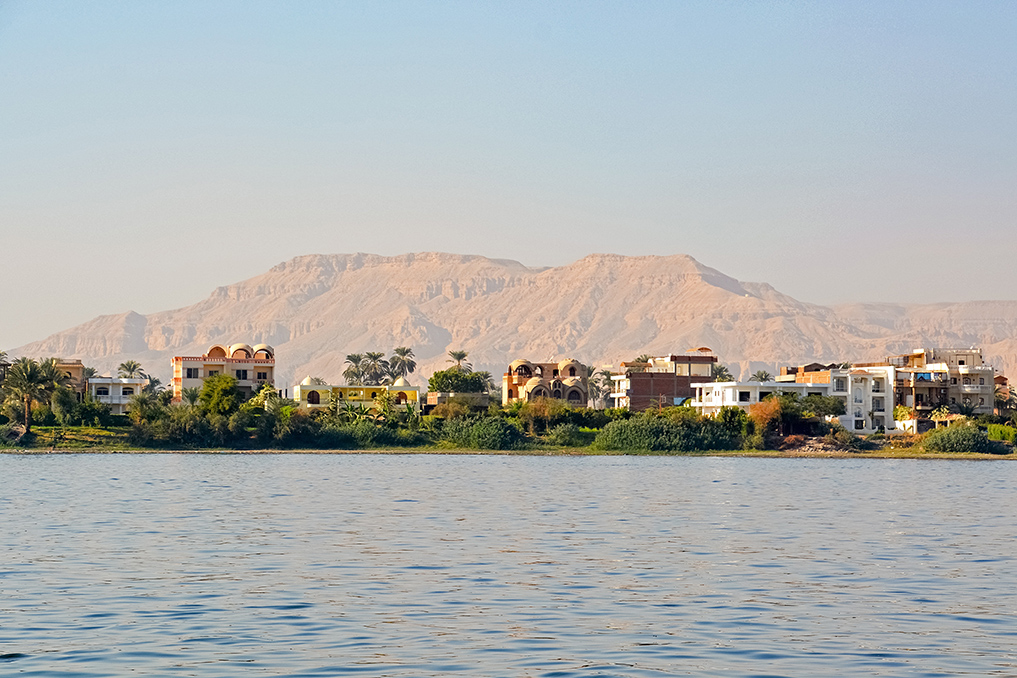 river cruise at the nile river