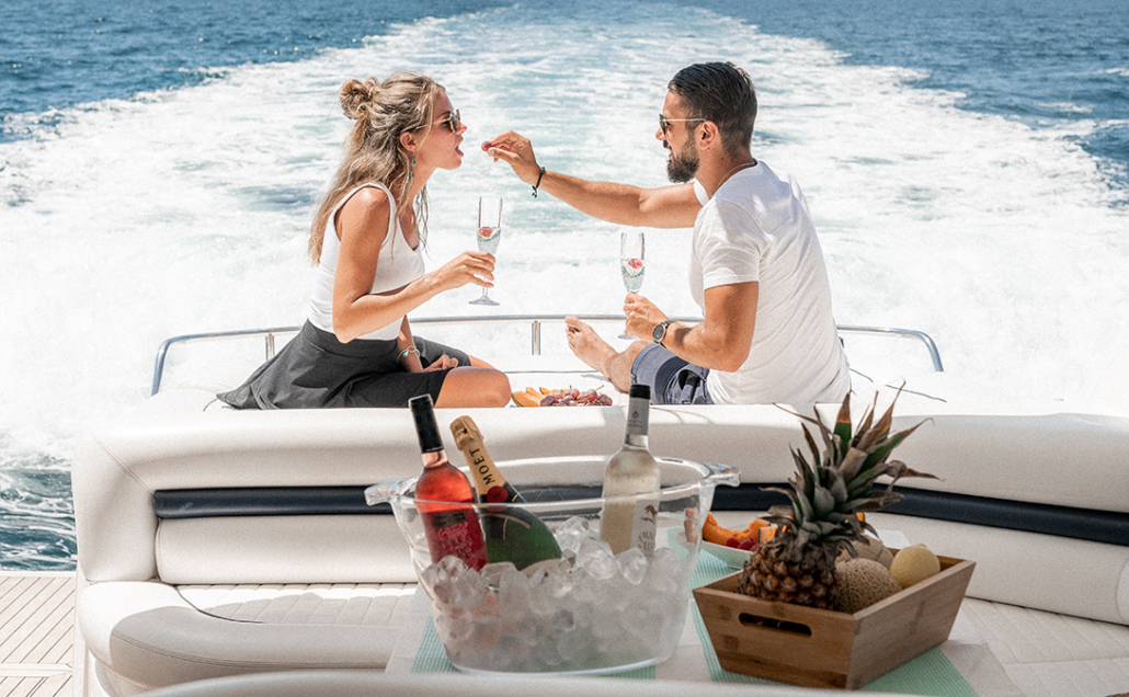 yacht charter couple