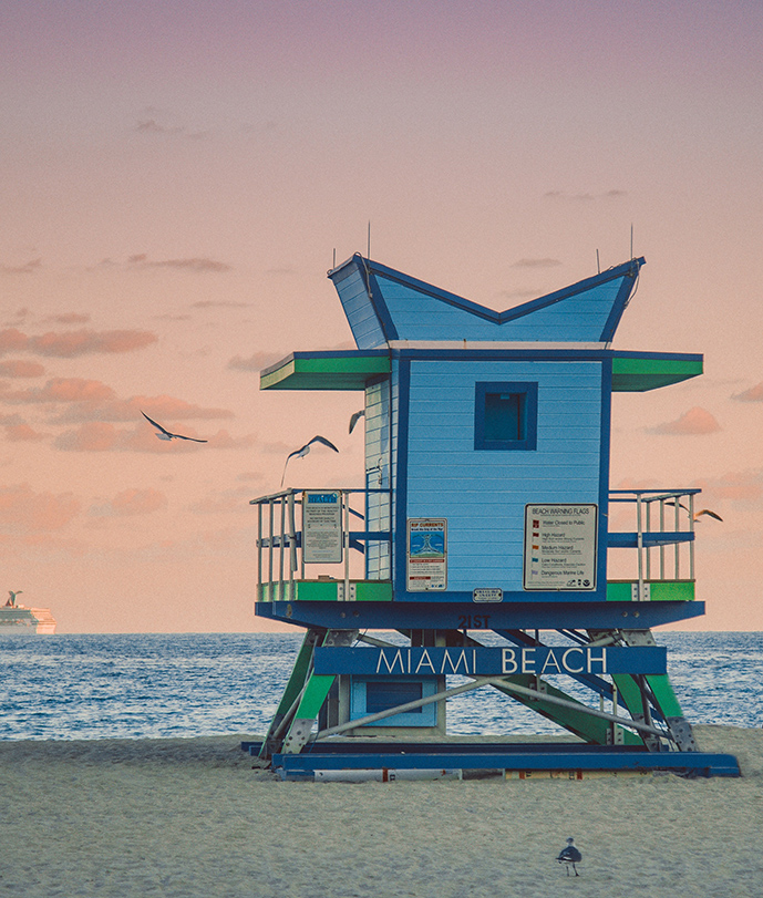 miami south beach lifeguard tower